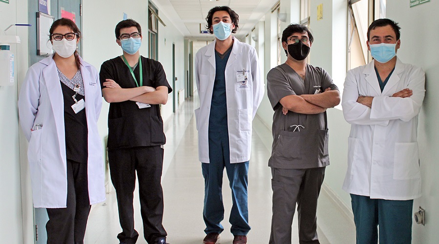 Internos de Medicina se incorporan al Hospital de Castro para apoyar labores clínicas