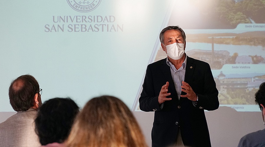 Presentan Proyectos Territoriales Hito a directores de carrera en Puerto Montt