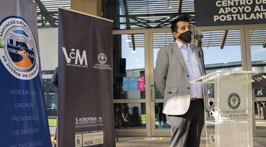Innovador dispensador de alcohol gel para taxibuses fue diseñado en USS Concepción