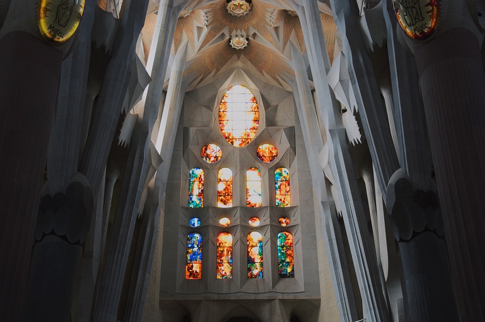 Interior Sagrada Familia Barcelona