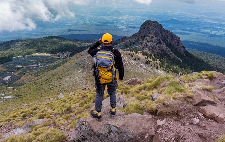 Proyecto busca impulsar el desarrollo del turismo de montaña en Chile